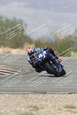 media/Oct-02-2025-Racers Edge (Thu) [[2c91cb6ab3]]/2-A Group/Session 3-Turn 7 (1130am)/